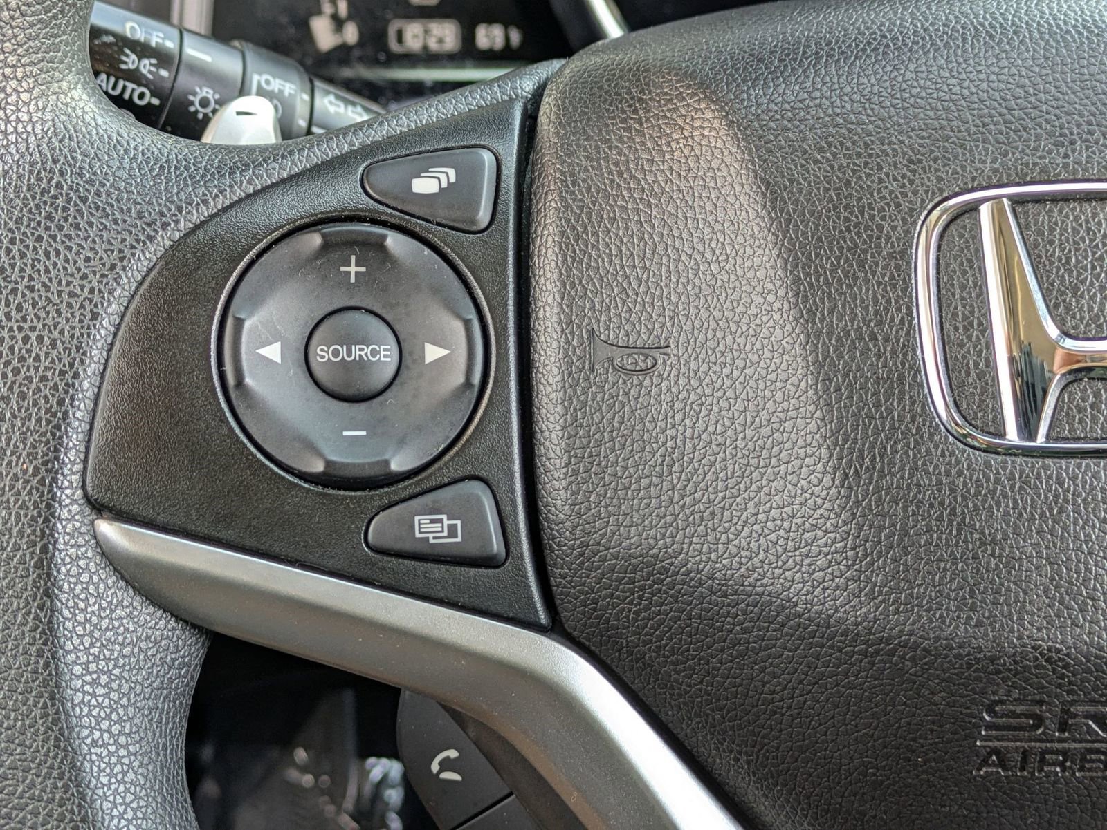 Used 2018 Honda Fit EX image 10