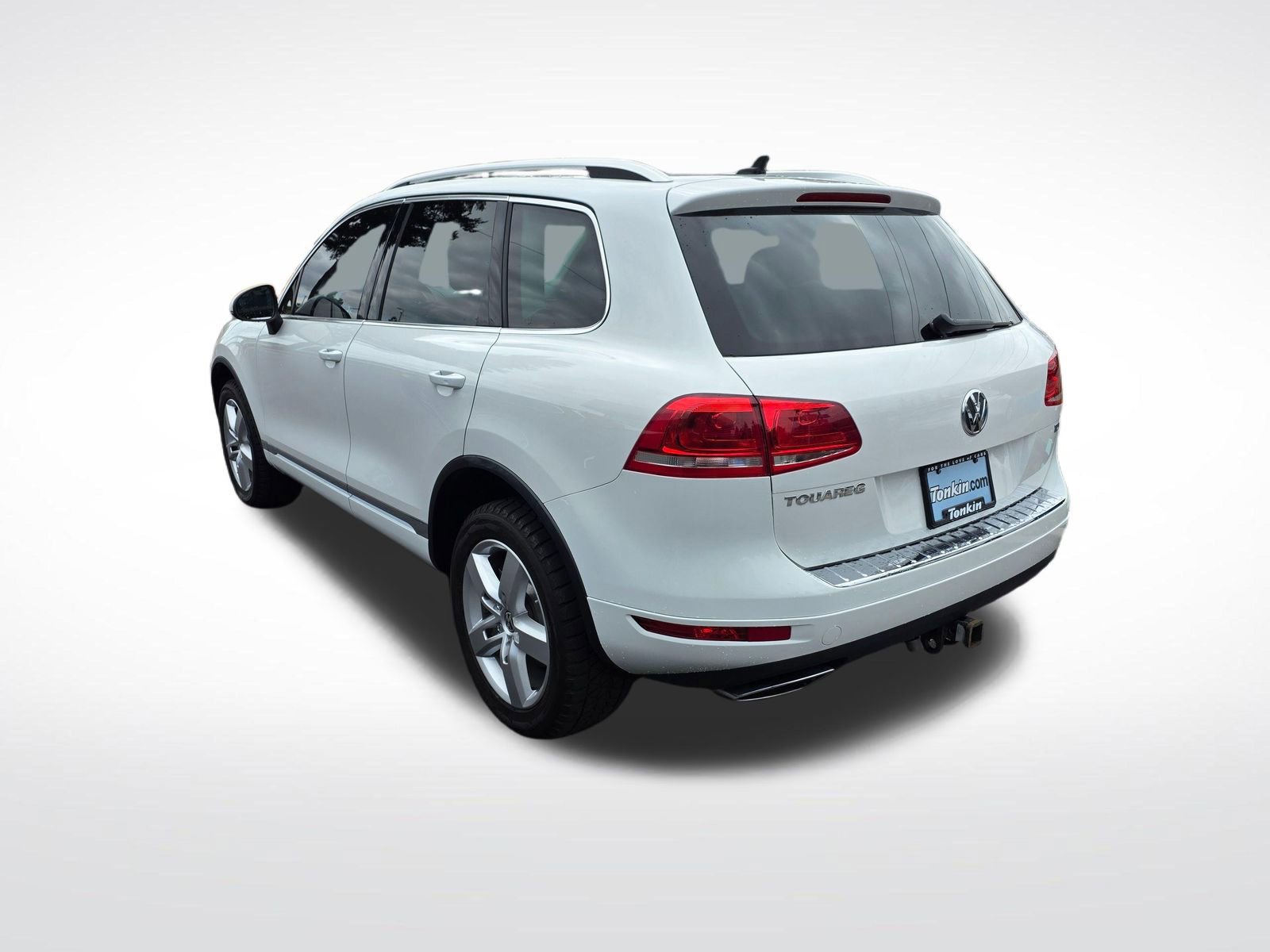 Used 2014 Volkswagen Touareg TDI AWD/4WD image 7