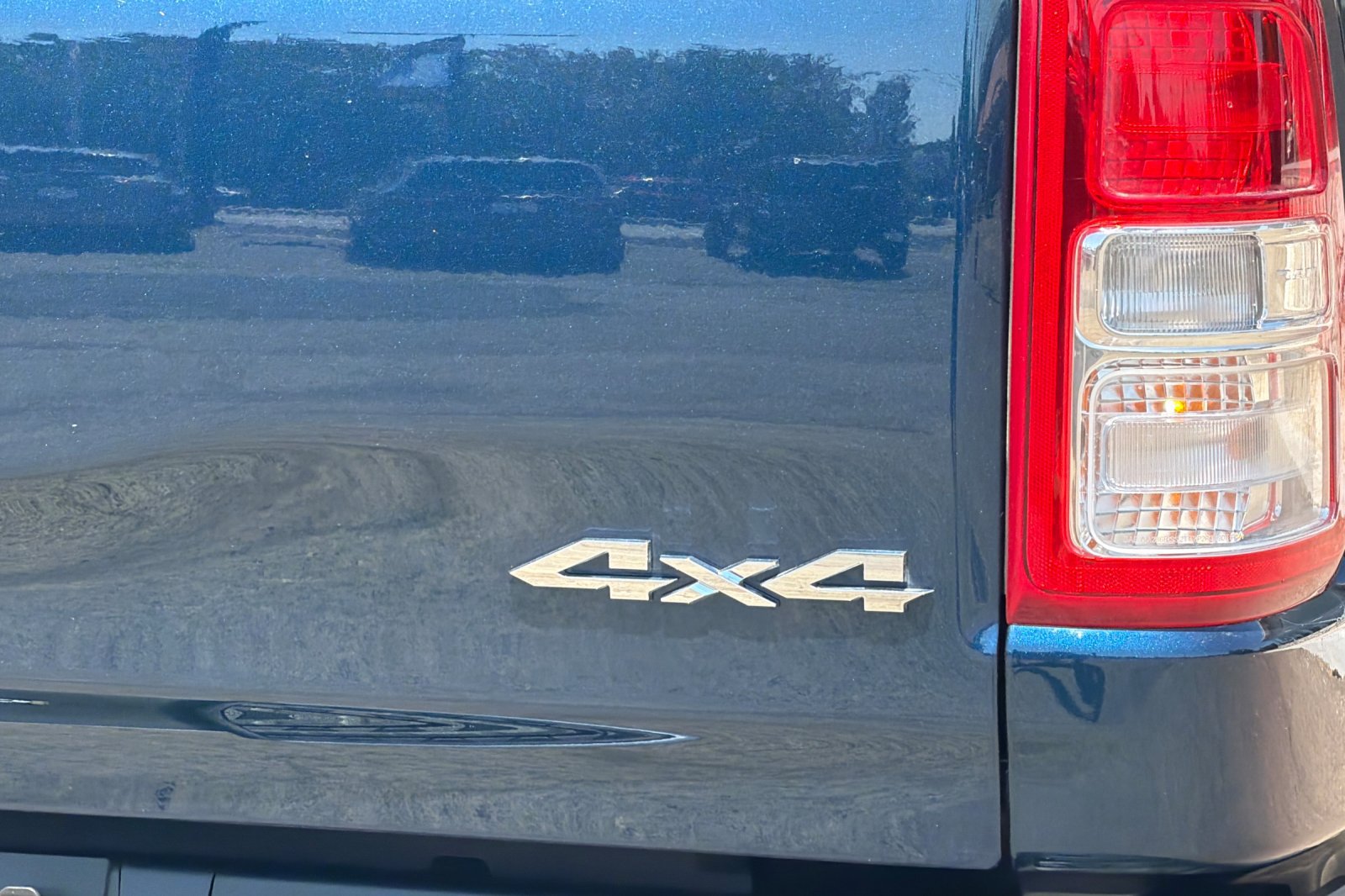 Used 2023 RAM 1500 Big Horn AWD/4WD image 8