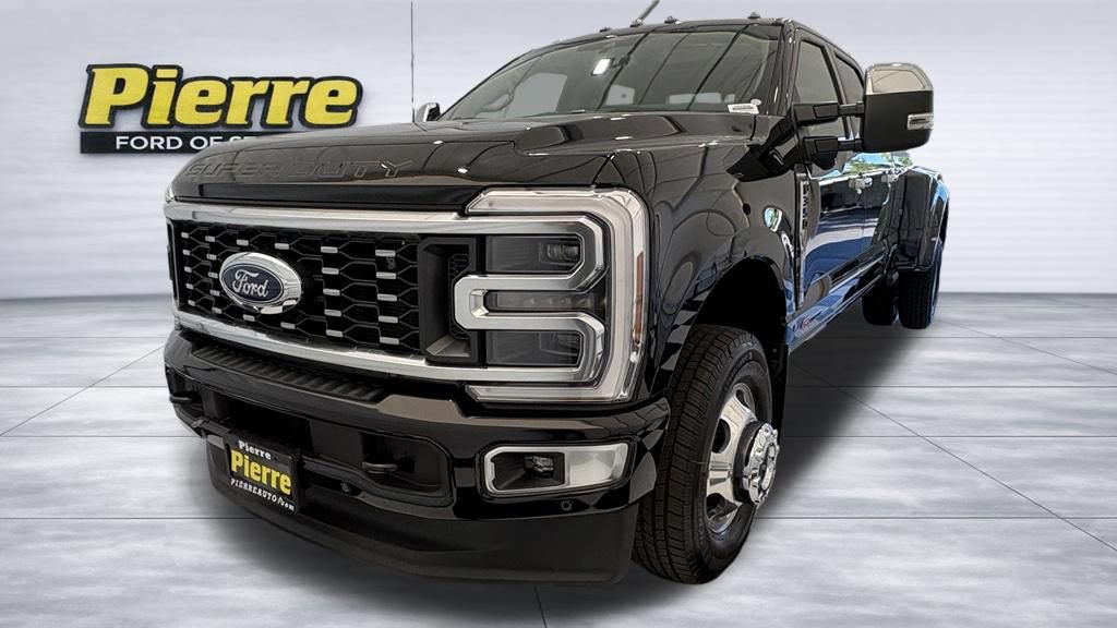 New 2026 Ford F350 Platinum w/ Platinum Plus Package