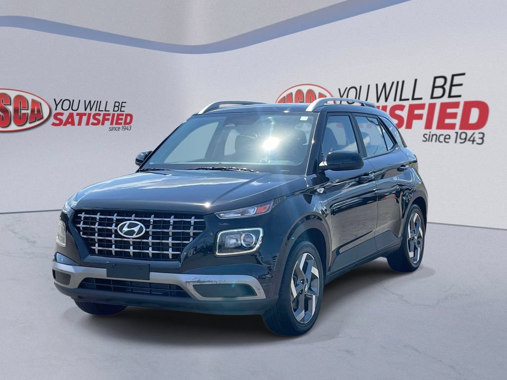 Used 2023 Hyundai Venue SEL FWD image 4
