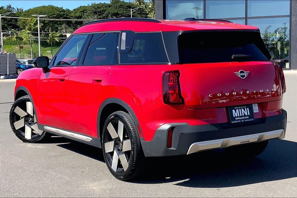 Certified 2025 MINI Cooper Countryman S w/ Comfort Package Max image 13