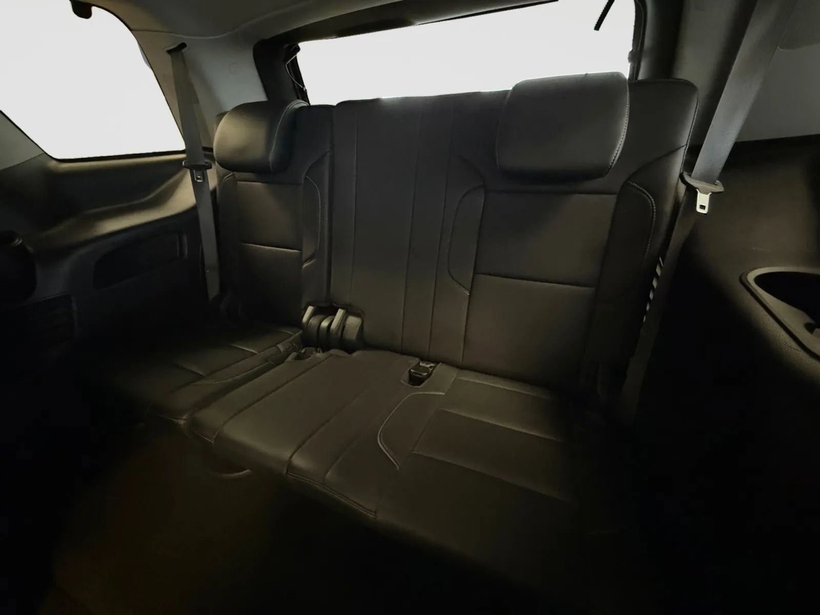 Used 2017 GMC Yukon SLT w/ Open Road Package image 54