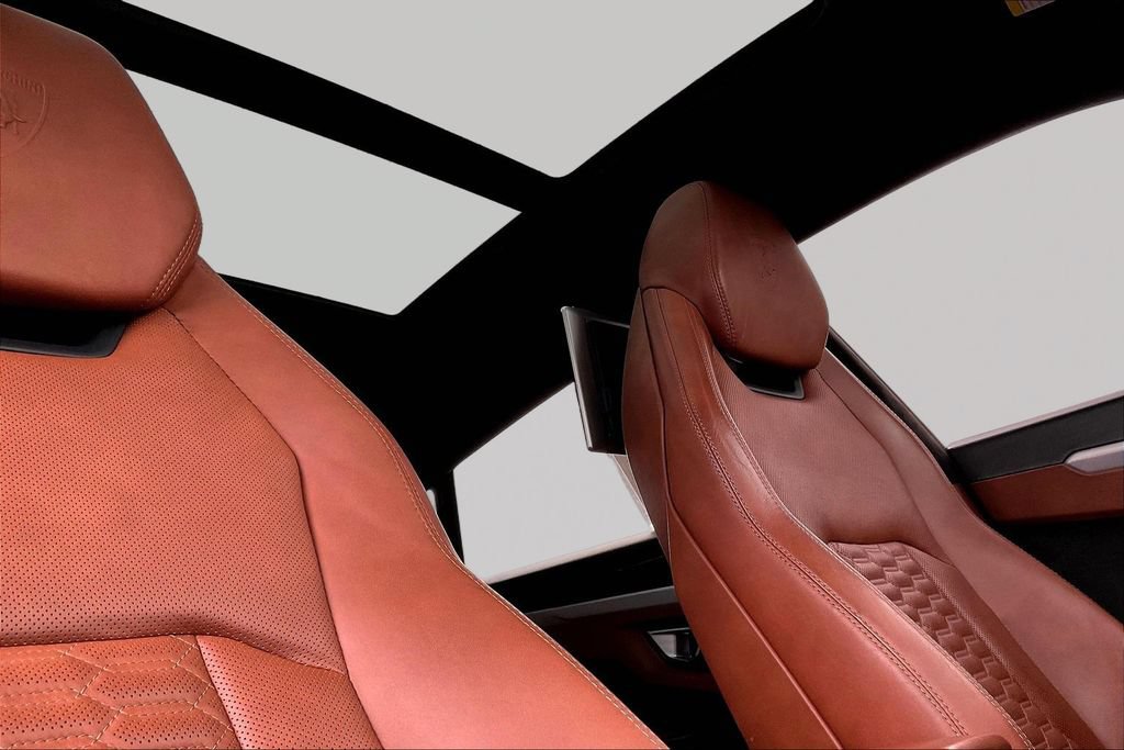 Used 2019 Lamborghini Urus AWD/4WD image 26