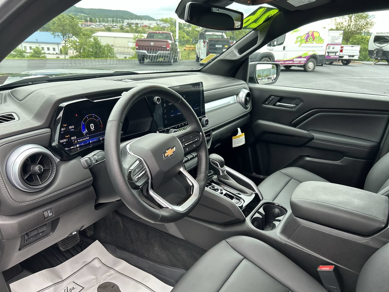New 2026 Chevrolet Colorado LT w/ LT Convenience Package AWD/4WD image 25