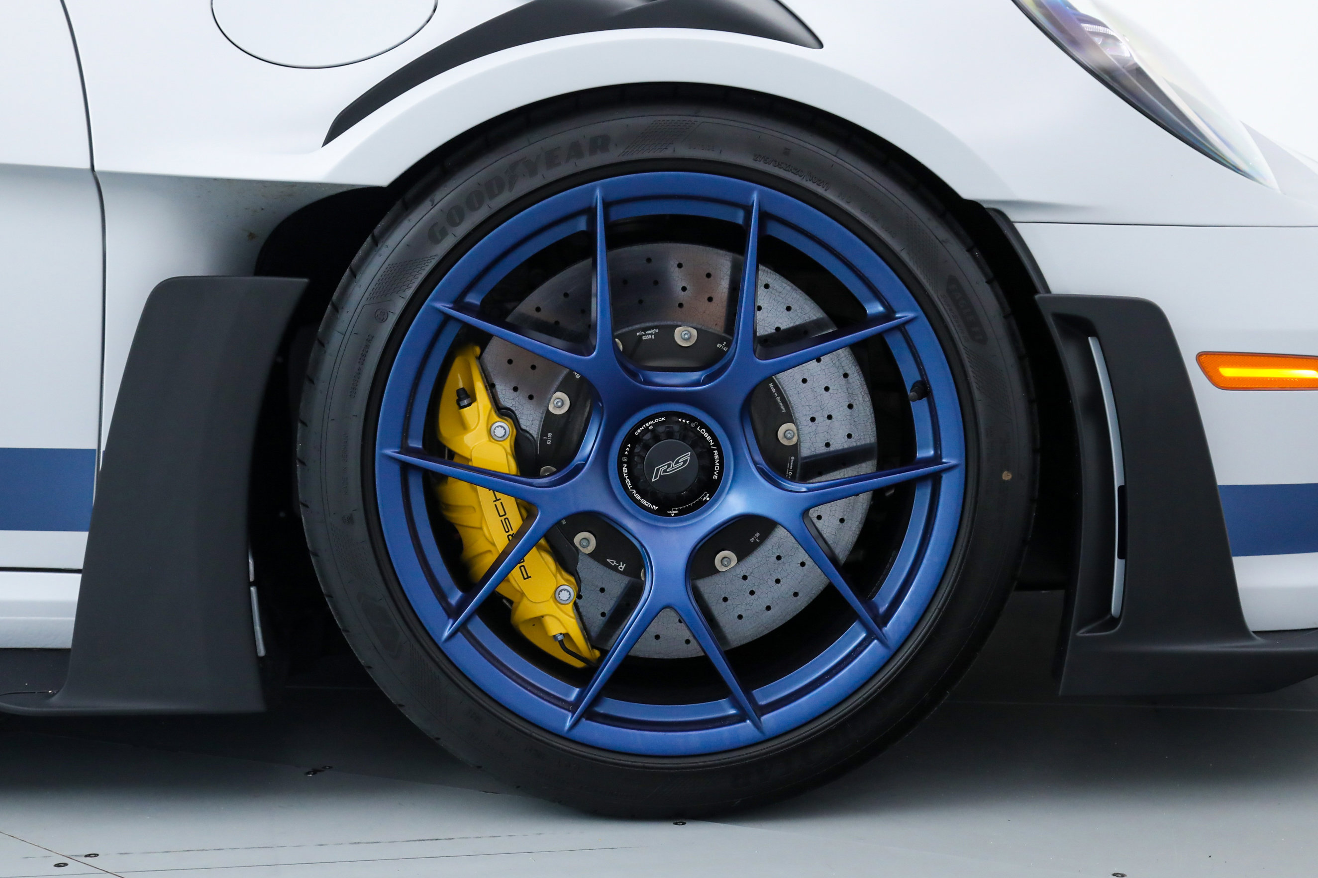 Used 2025 Porsche 911 GT3 RS image 36