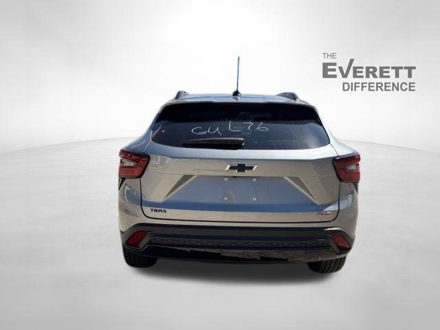 New 2026 Chevrolet Trax RS w/ Sunroof Package FWD image 6