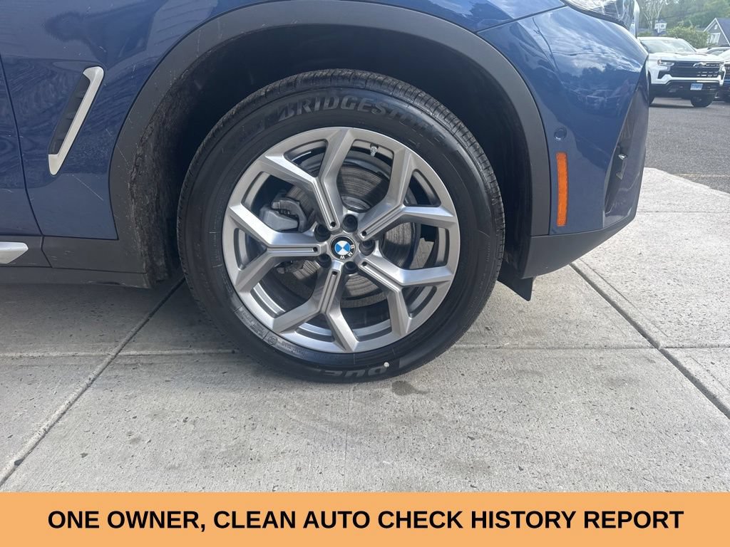 Used 2023 BMW X3 xDrive30i w/ Premium Package AWD/4WD image 3