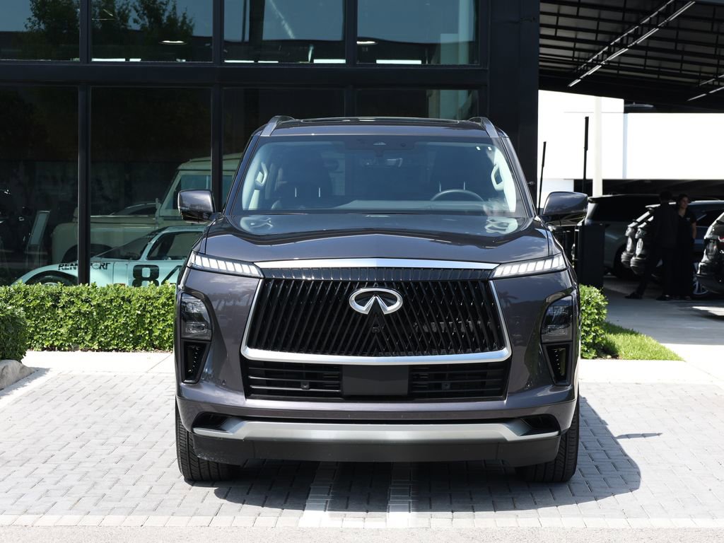 Certified 2025 INFINITI QX80 Pure image 3