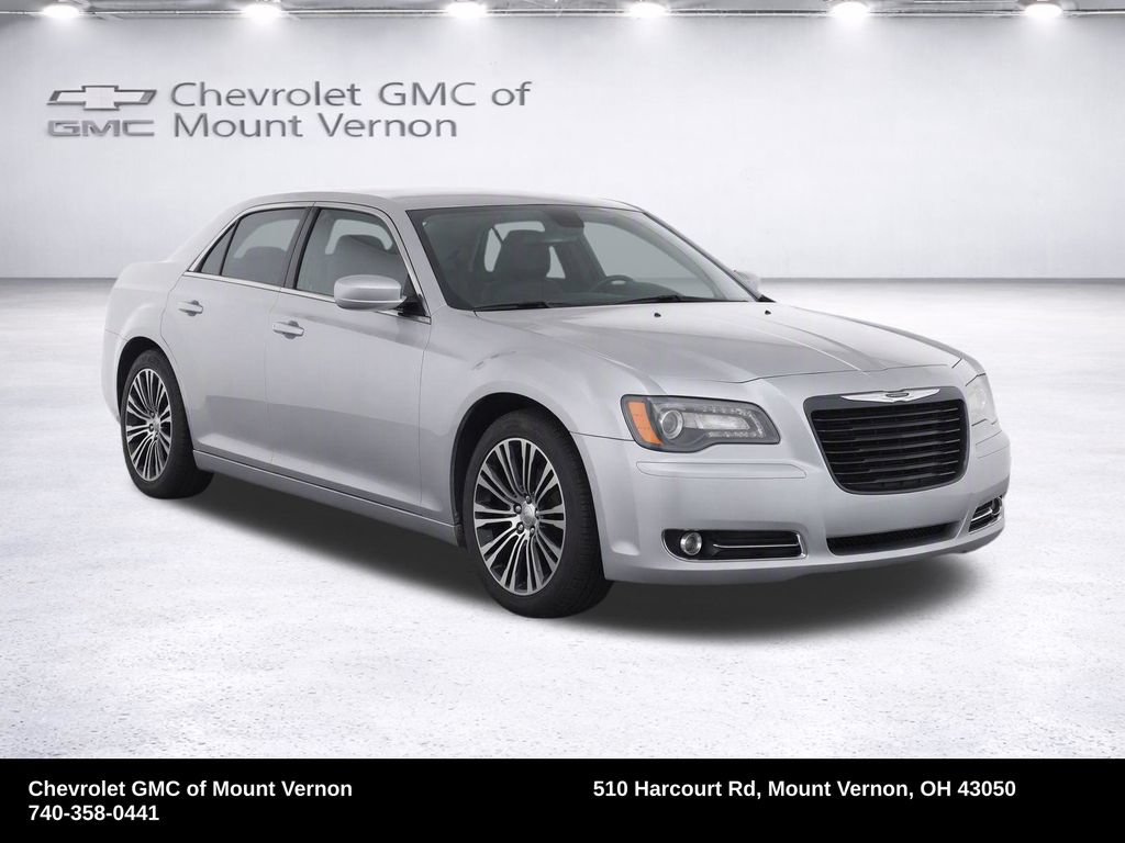 Used 2014 Chrysler 300 S AWD/4WD image 35