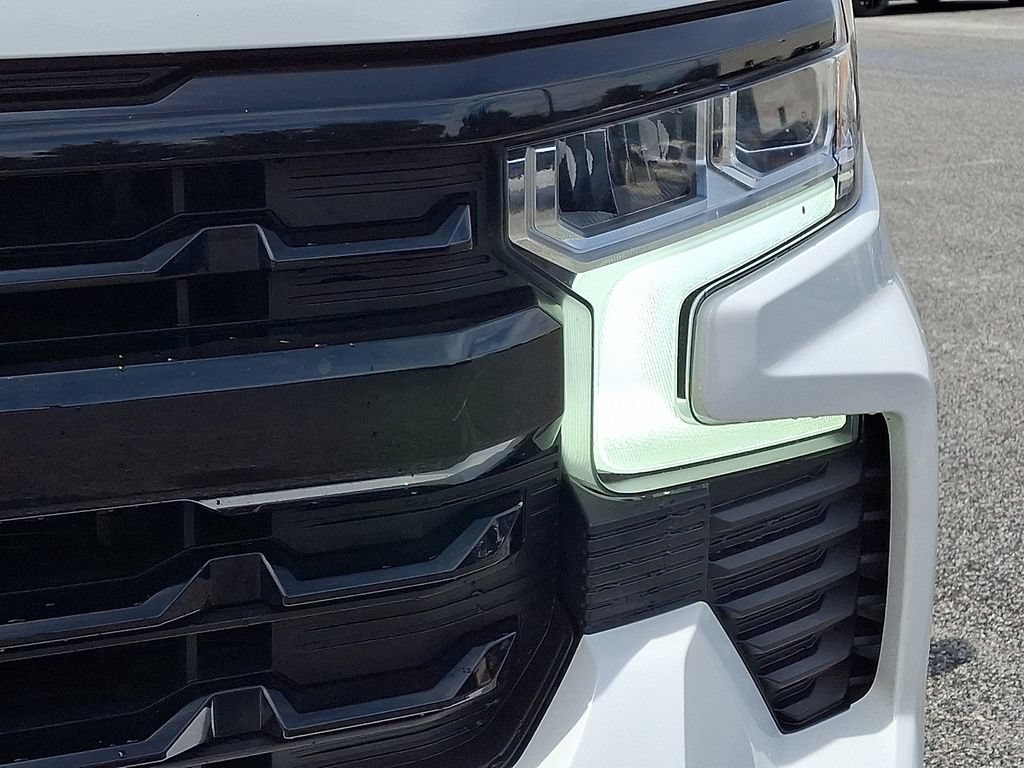 Used 2024 Chevrolet Silverado 1500 LT Trail Boss w/ Protection Package AWD/4WD image 12