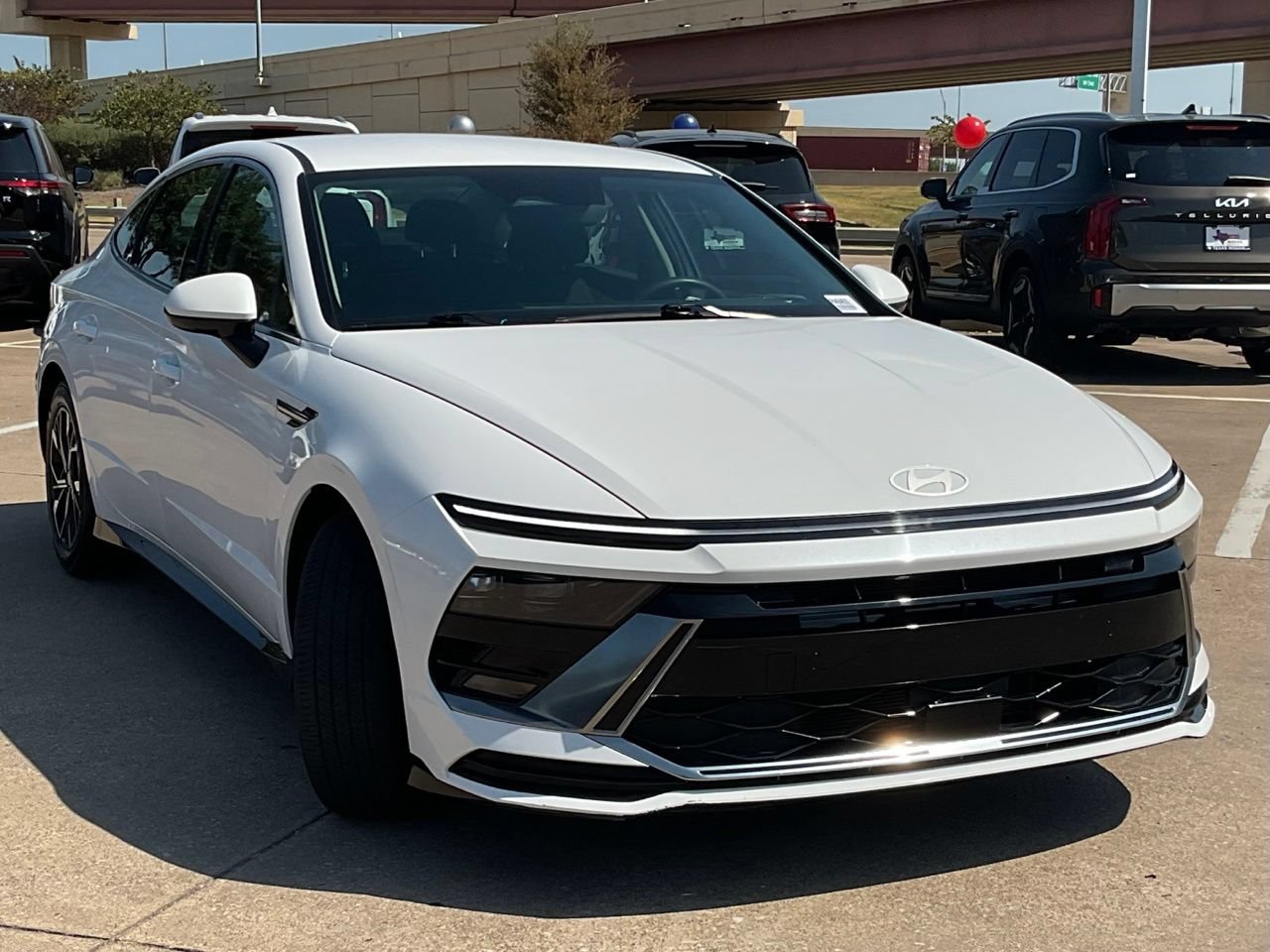 Used 2025 Hyundai Sonata SEL FWD image 3