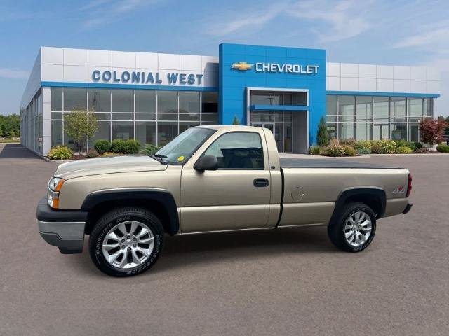 Used 2005 Chevrolet Silverado 1500 LS w/ Light Duty Power Package AWD/4WD image 6