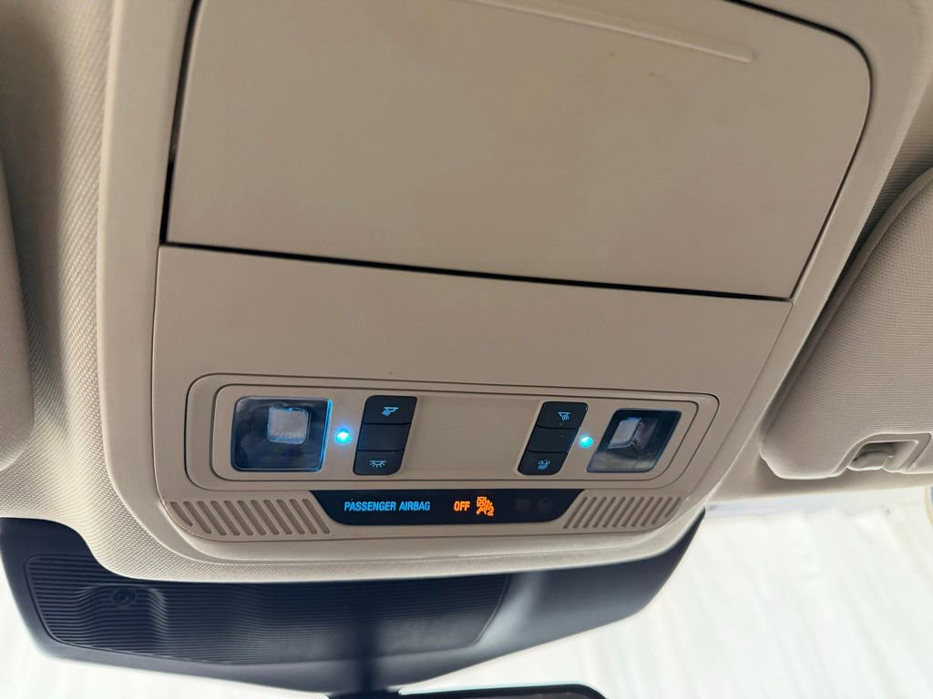 Used 2024 Ford Explorer XLT w/ Equipment Group 202A image 27