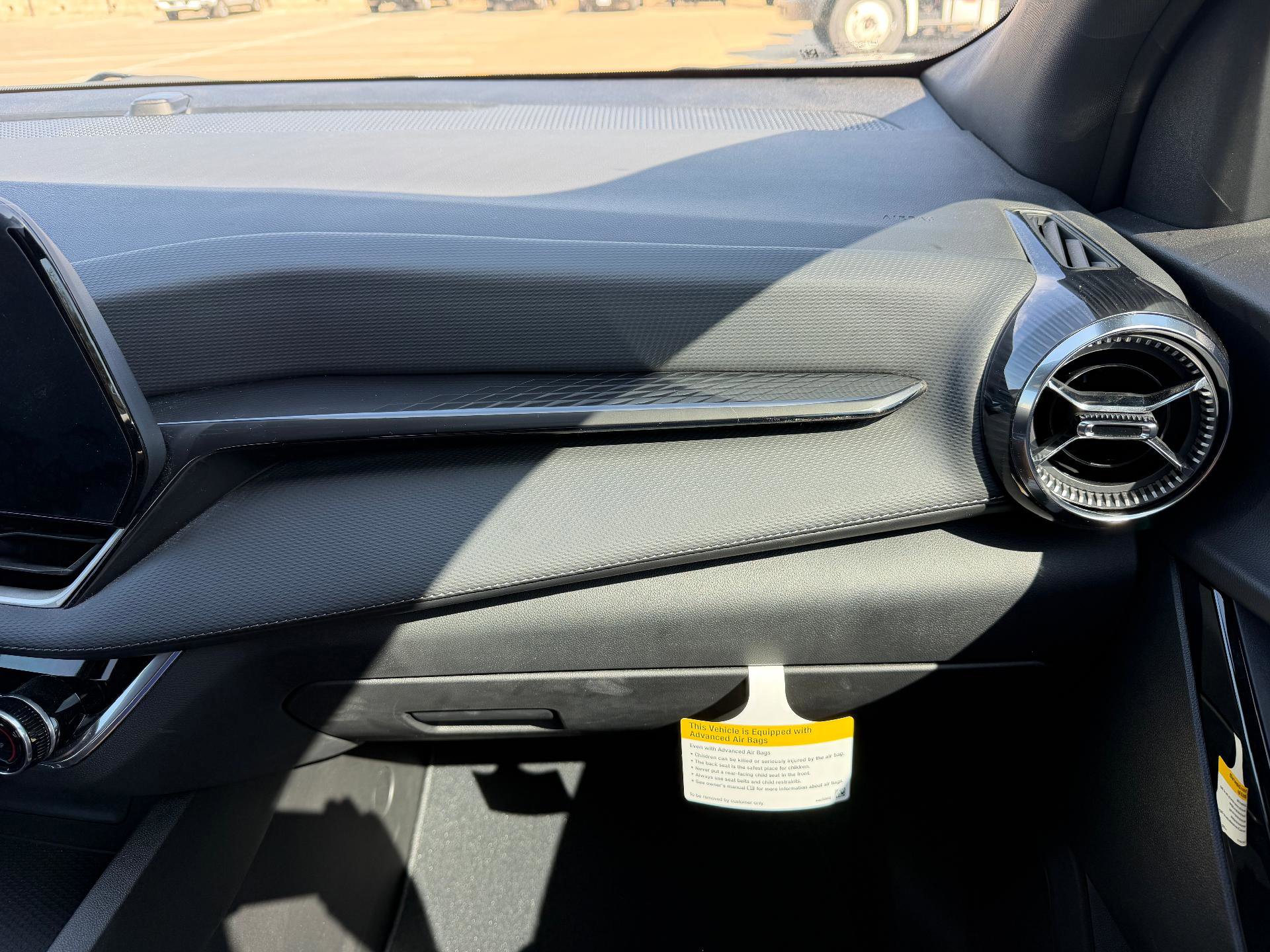 Used 2025 Chevrolet Equinox LT image 29