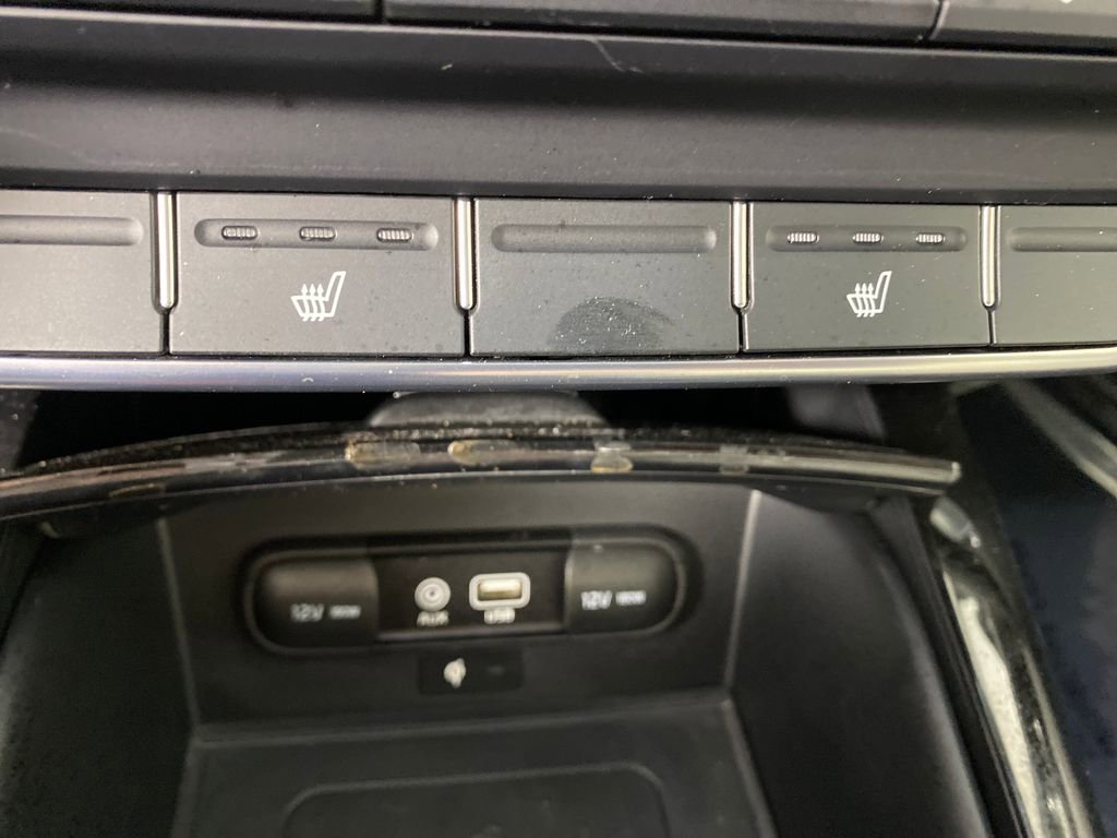 Used 2020 Kia Sorento SX image 24