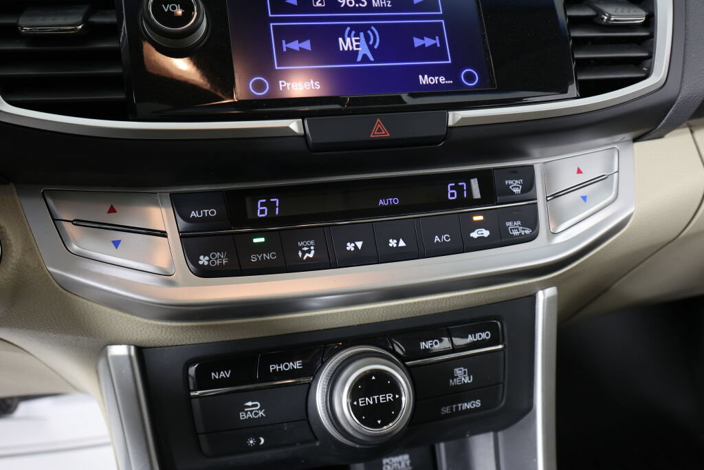 Used 2013 Honda Accord EX-L image 37