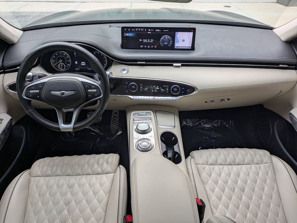 Used 2023 Genesis GV70 3.5T Sport w/ Sport Advanced Package image 17