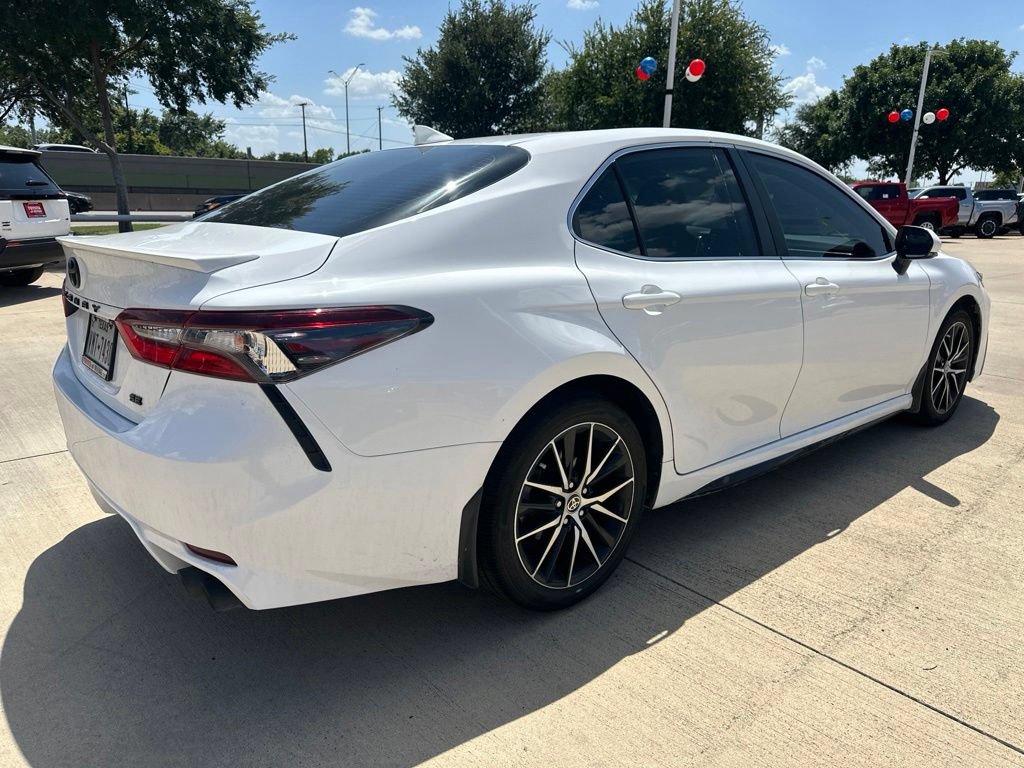 Certified 2024 Toyota Camry SE FWD image 6
