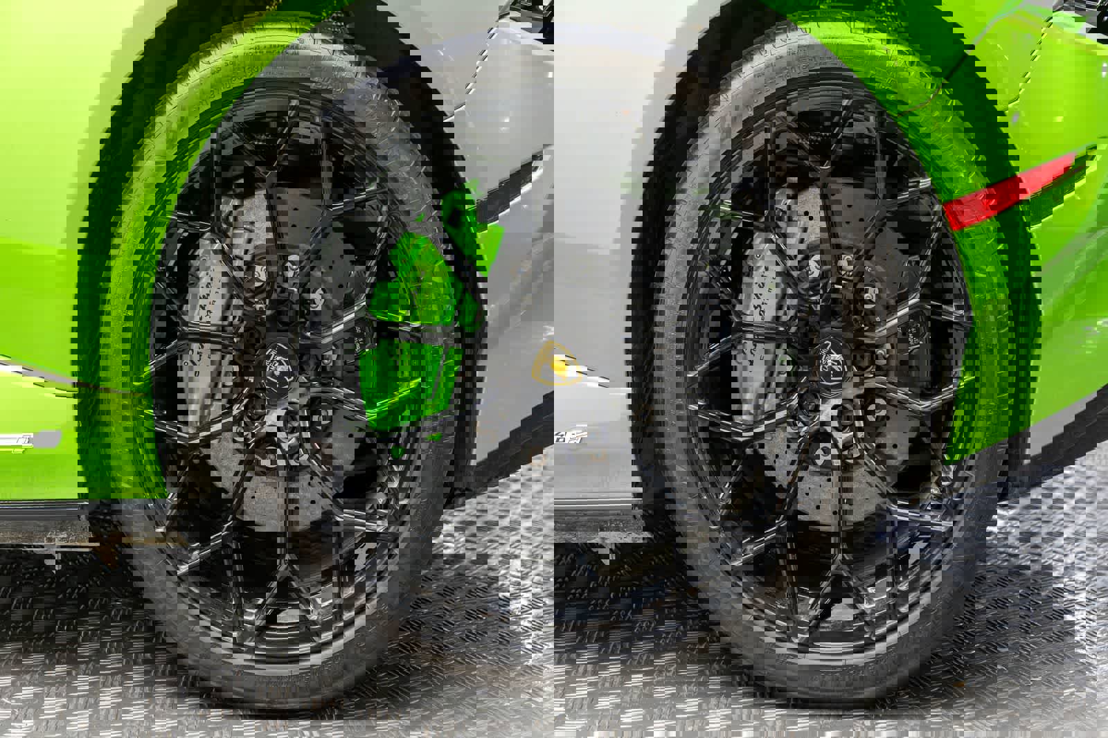 Used 2024 Lamborghini Huracan Tecnica image 50