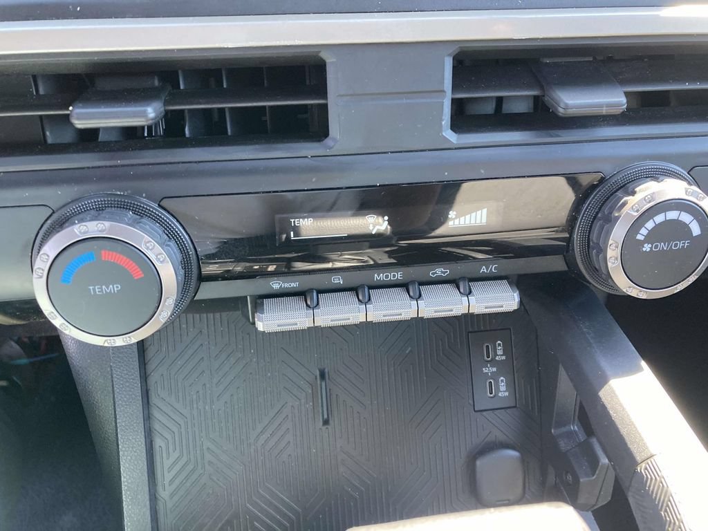 Used 2024 Toyota Tacoma SR RWD image 21