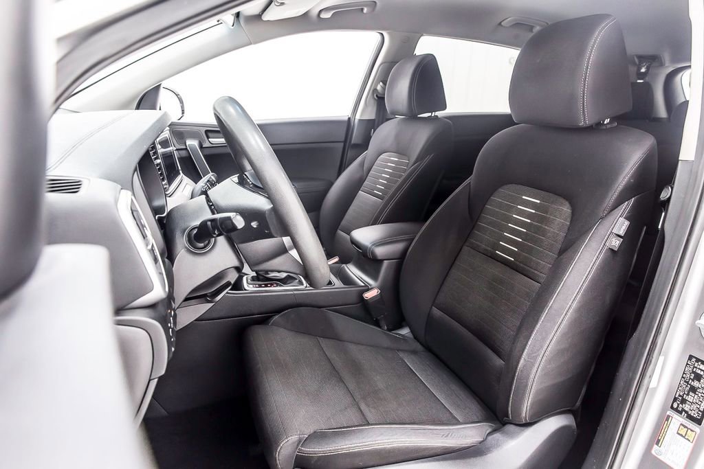 Used 2020 Kia Sportage LX w/ LX Popular Package image 27