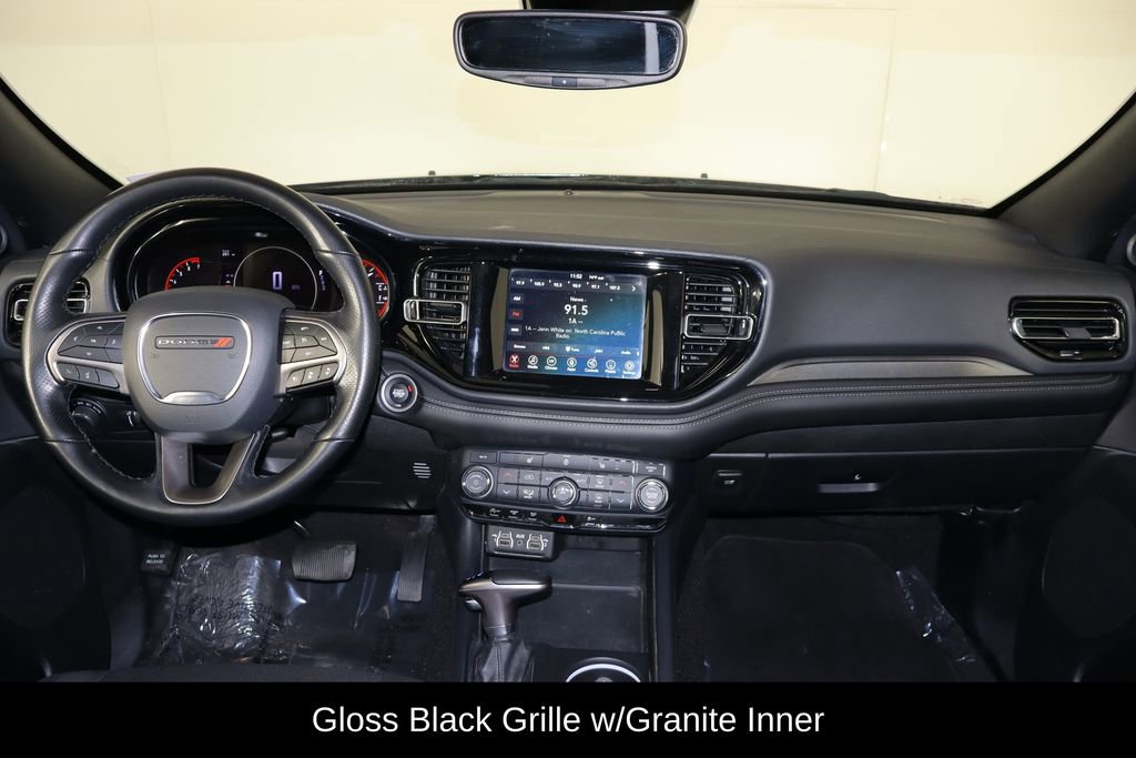 Used 2024 Dodge Durango SXT w/ SXT Blacktop Group AWD/4WD image 14