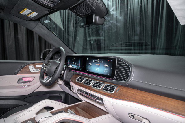 New 2026 Mercedes-Benz GLE 63 AMG S image 16