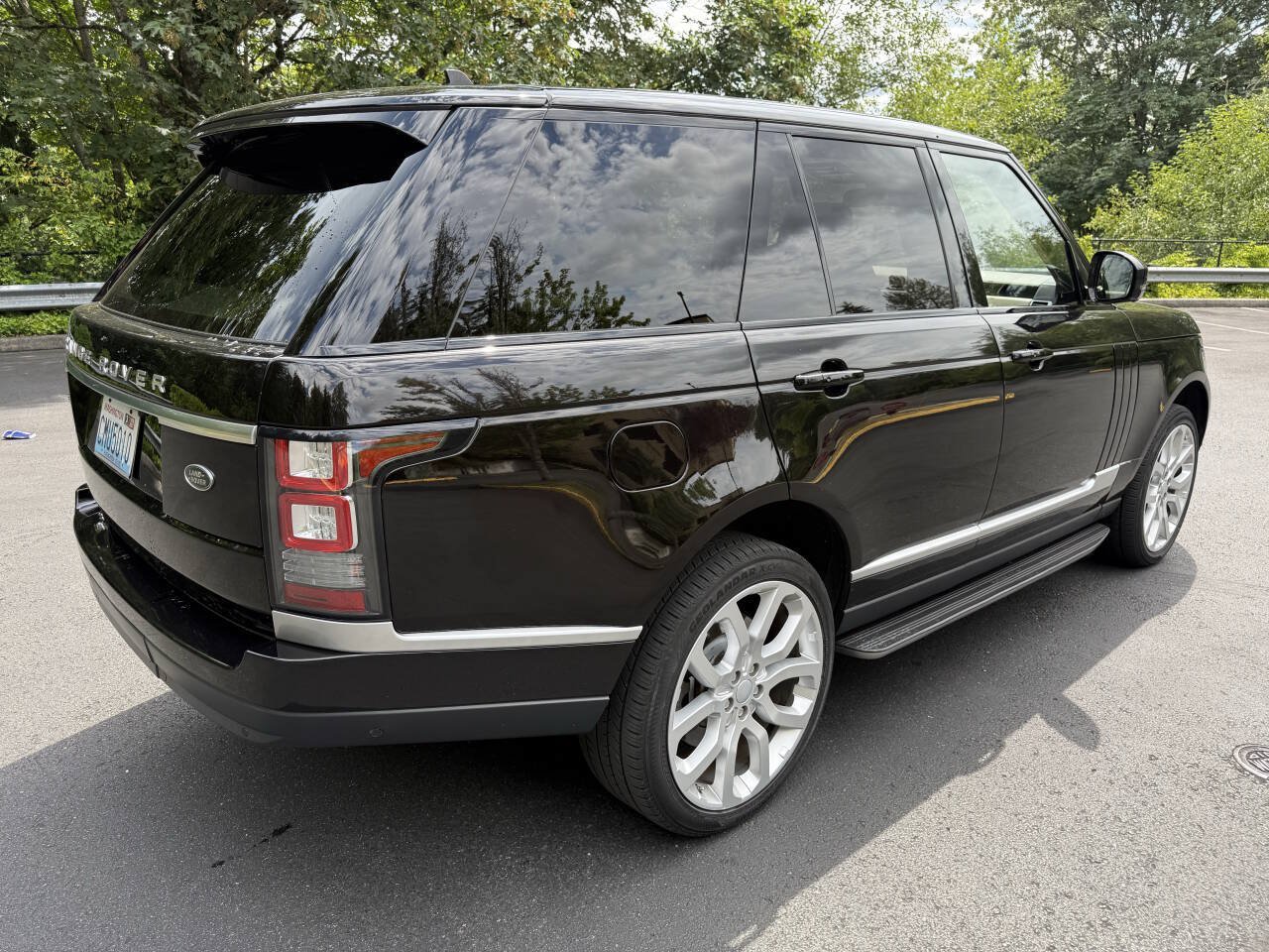 Used 2016 Land Rover Range Rover HSE AWD/4WD image 6