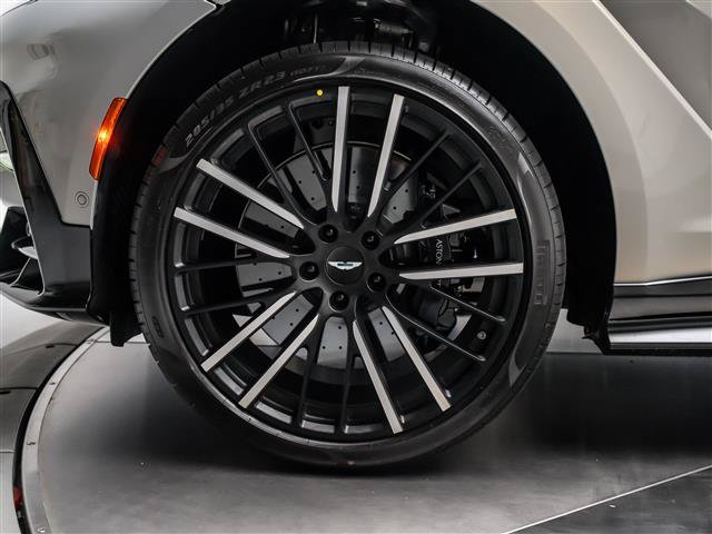 New 2026 Aston Martin DBX S AWD/4WD image 4