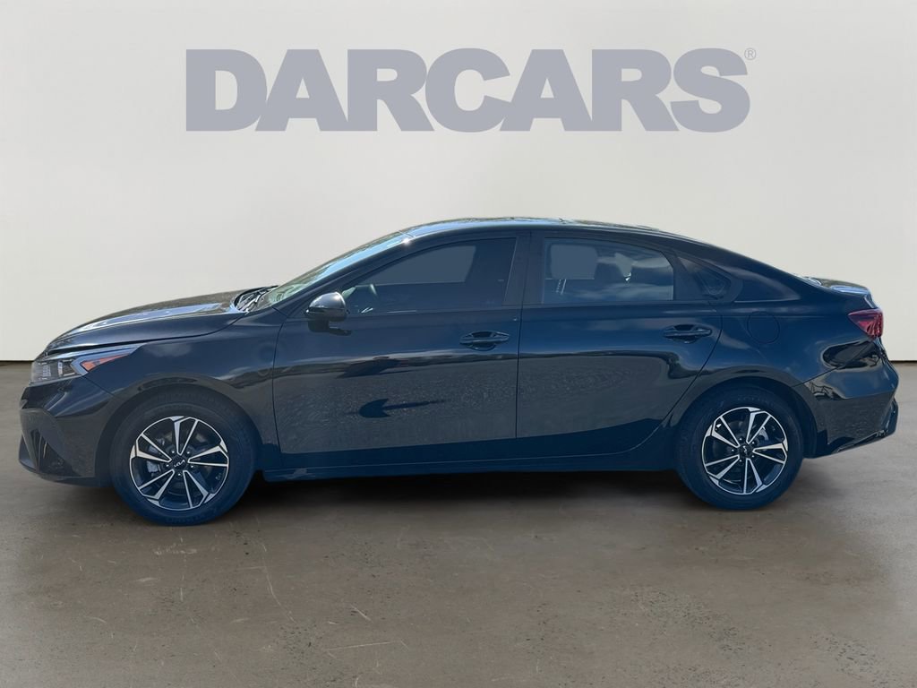 Used 2024 Kia Forte LXS image 4