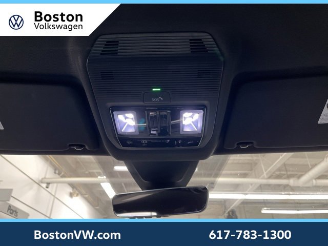 New 2025 Volkswagen Atlas Cross Sport SEL Premium R-Line image 17