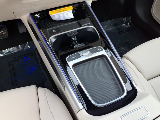 New 2026 Mercedes-Benz GLB 250 4MATIC image 7