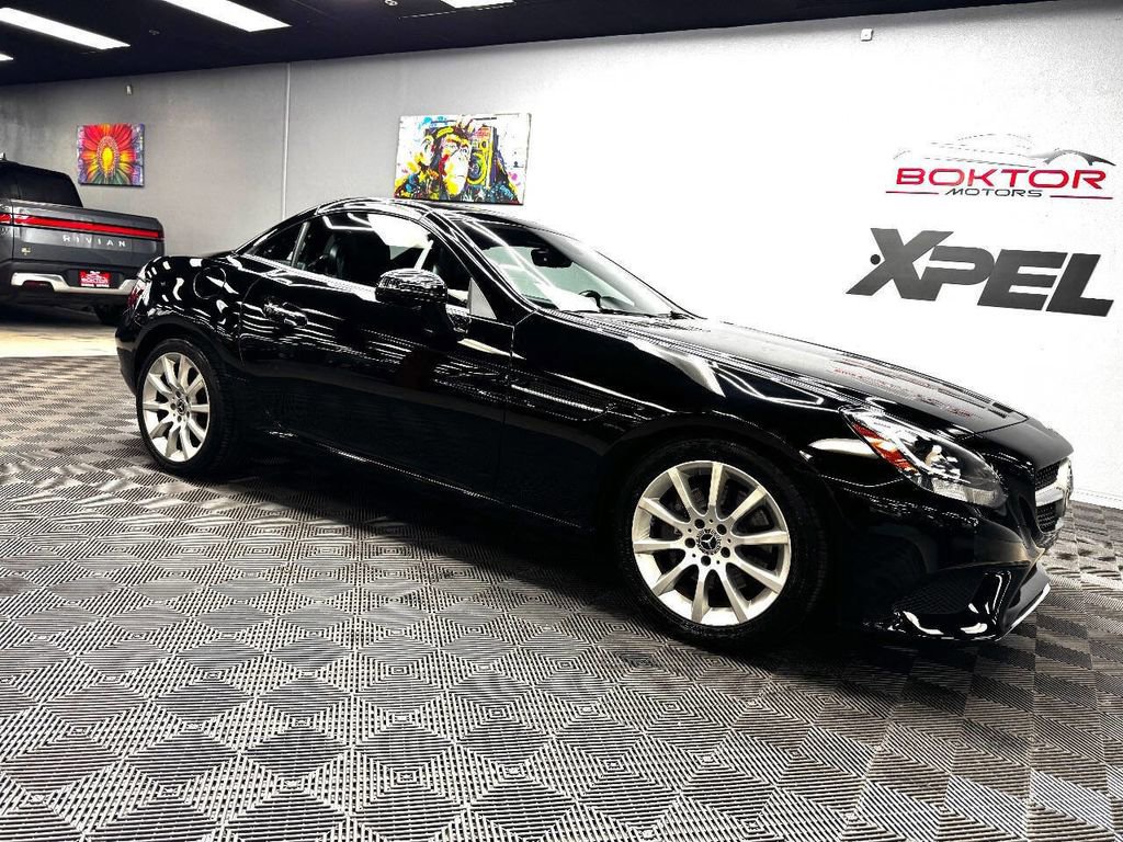 Used 2019 Mercedes-Benz SLC 300 w/ Premium Package image 2