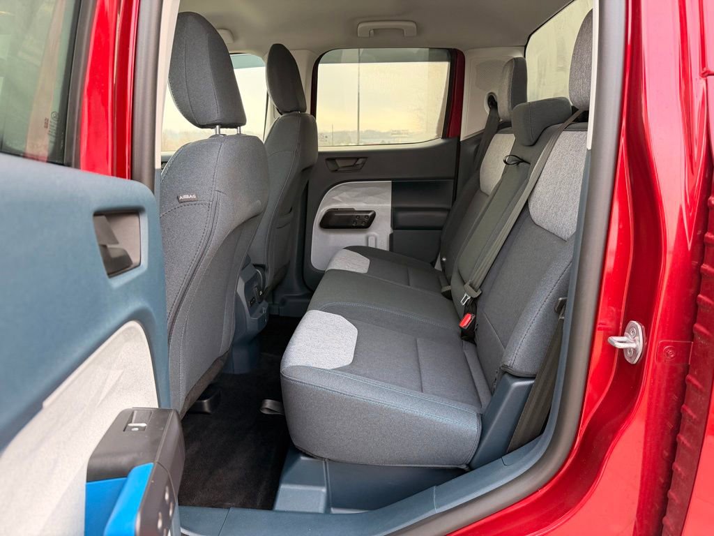 Used 2025 Ford Maverick XLT w/ Equipment Group 301A image 29