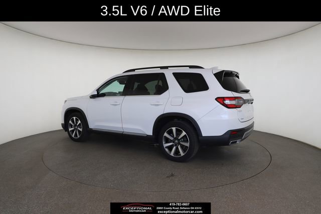 Used 2023 Honda Pilot Elite image 11