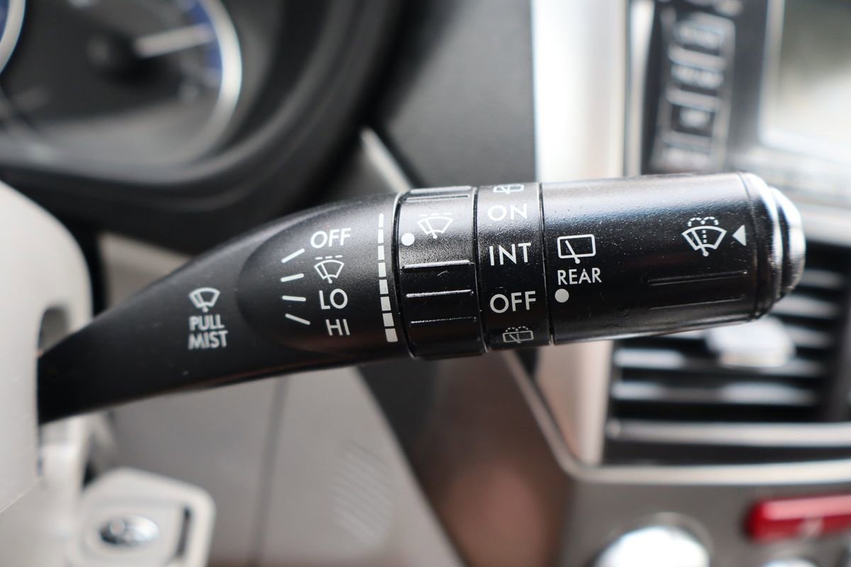 Used 2011 Subaru Forester 2.5X Limited w/ Utility Pkg image 34