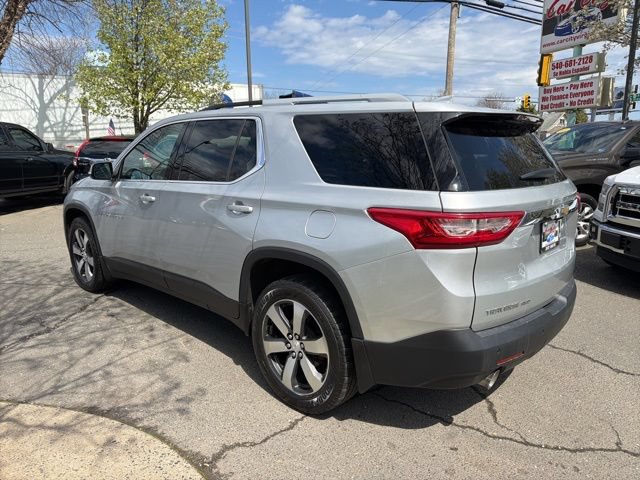 Used 2018 Chevrolet Traverse LT AWD/4WD image 2