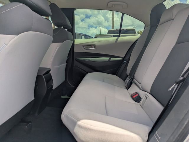 Used 2021 Toyota Corolla LE FWD image 16