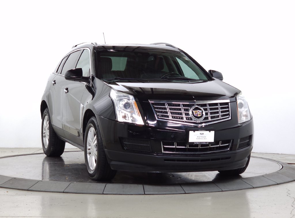 Used 2016 Cadillac SRX Luxury w/ Driver Awareness Package FWD image 9