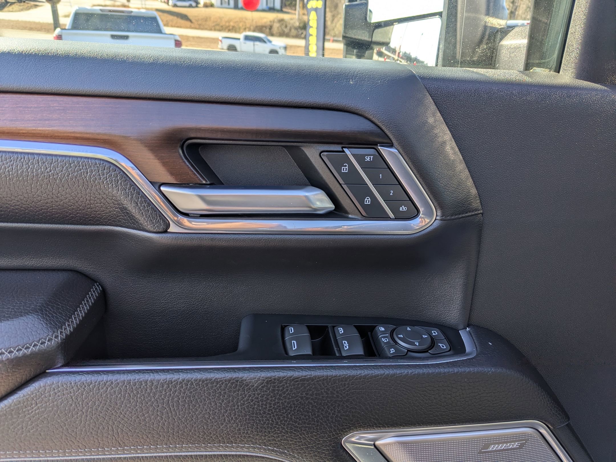 Used 2024 GMC Sierra 2500 Denali w/ Denali Reserve Package image 11