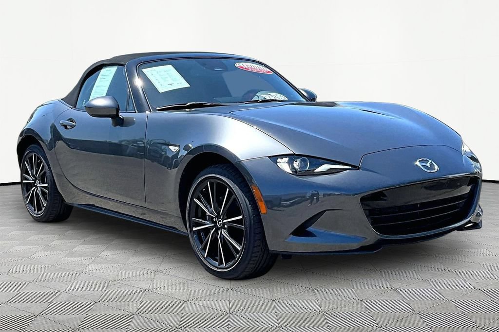 Certified 2025 MAZDA MX-5 Miata Grand Touring RWD image 7