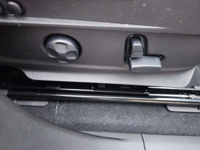 Used 2024 Alfa Romeo Stelvio Veloce image 14