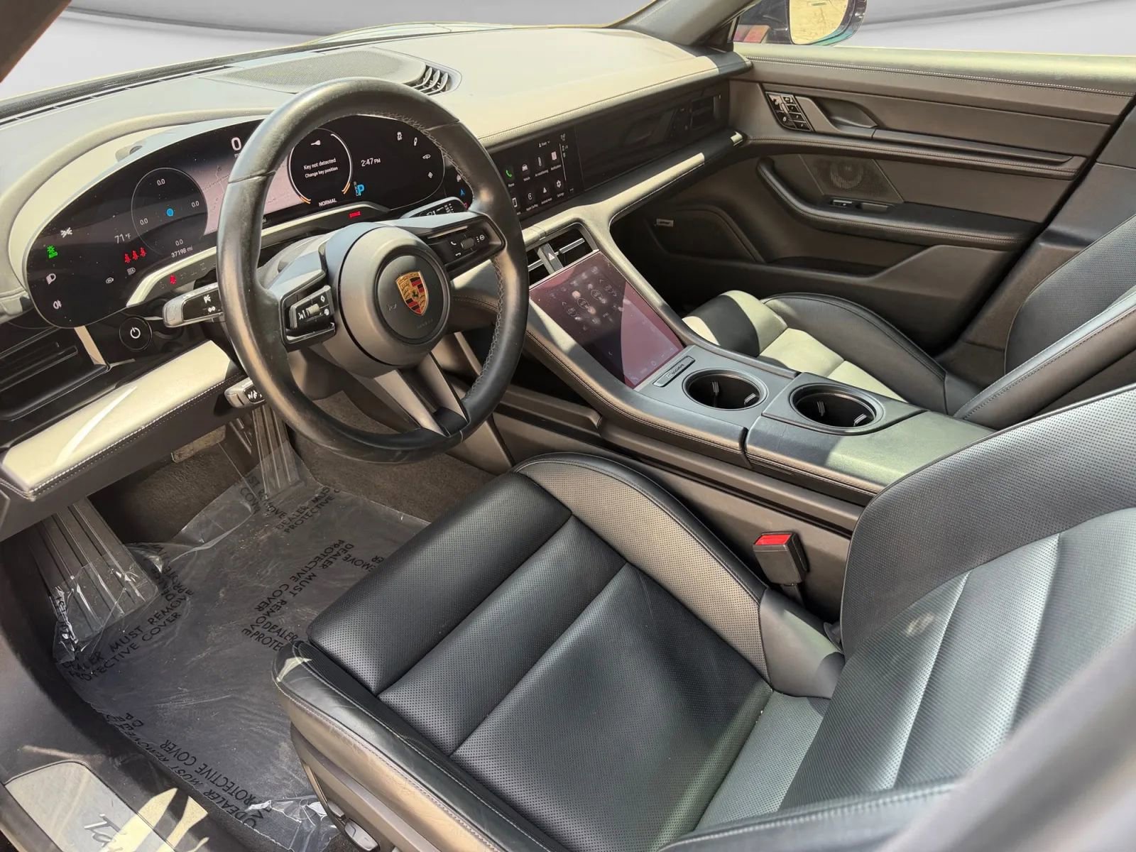 Used 2020 Porsche Taycan 4S AWD/4WD image 16
