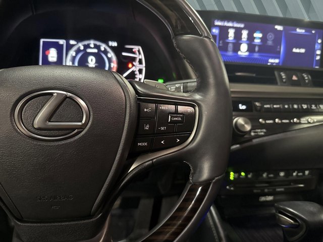 Certified 2021 Lexus ES 350 Ultra Luxury w/ Accessory Package 2 image 24