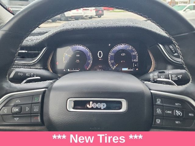 Used 2021 Jeep Grand Cherokee L Limited AWD/4WD image 15