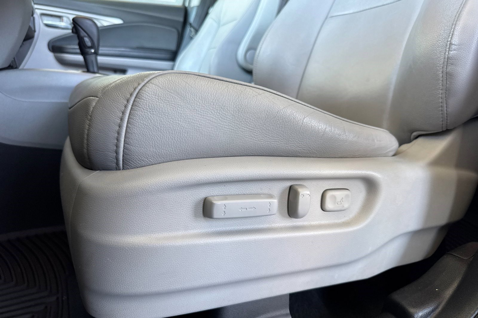 Used 2017 Honda Pilot EX-L image 14