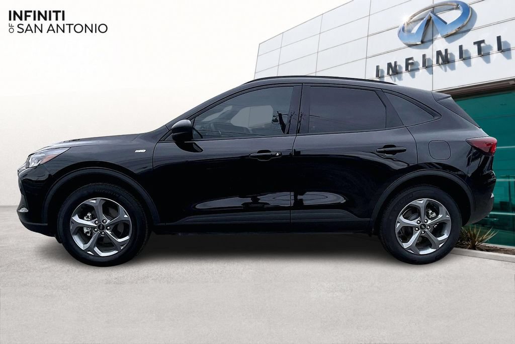 Used 2025 Ford Escape ST-Line AWD/4WD image 44