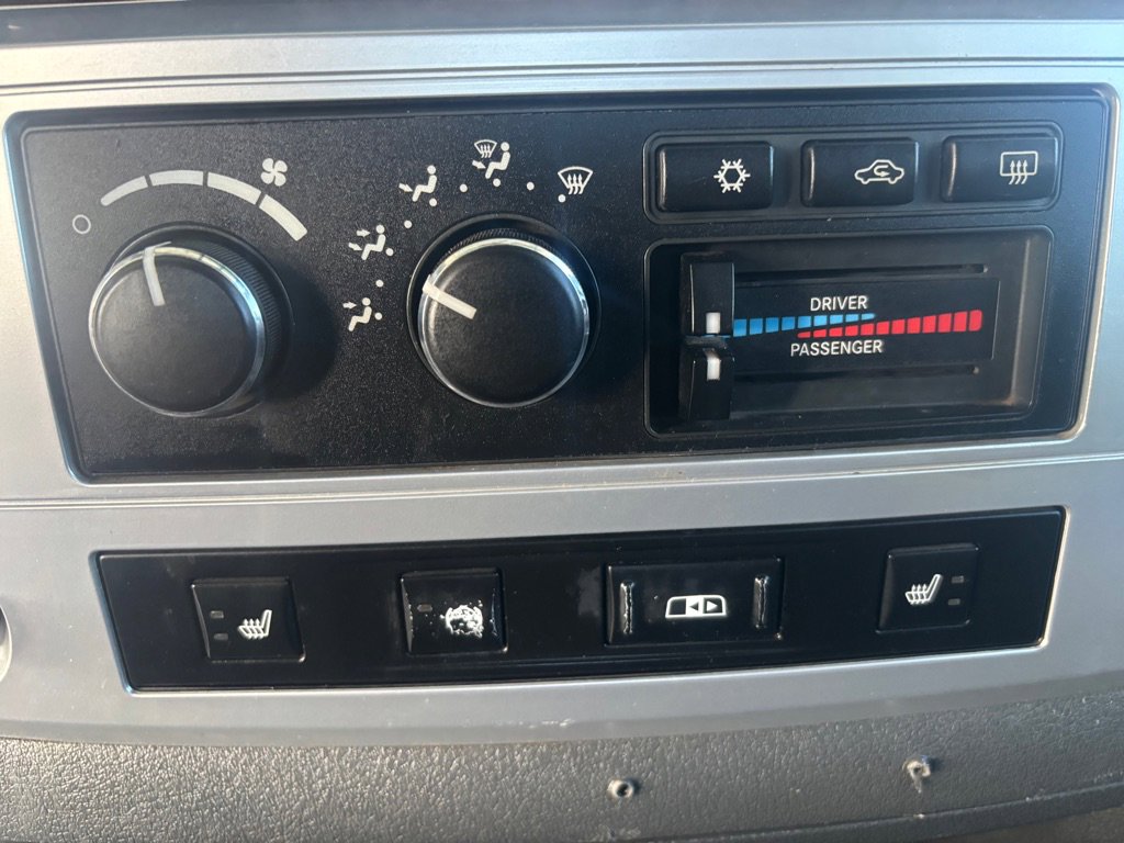 Used 2008 Dodge Ram 3500 Truck Laramie w/ Trailer Tow Group AWD/4WD image 15