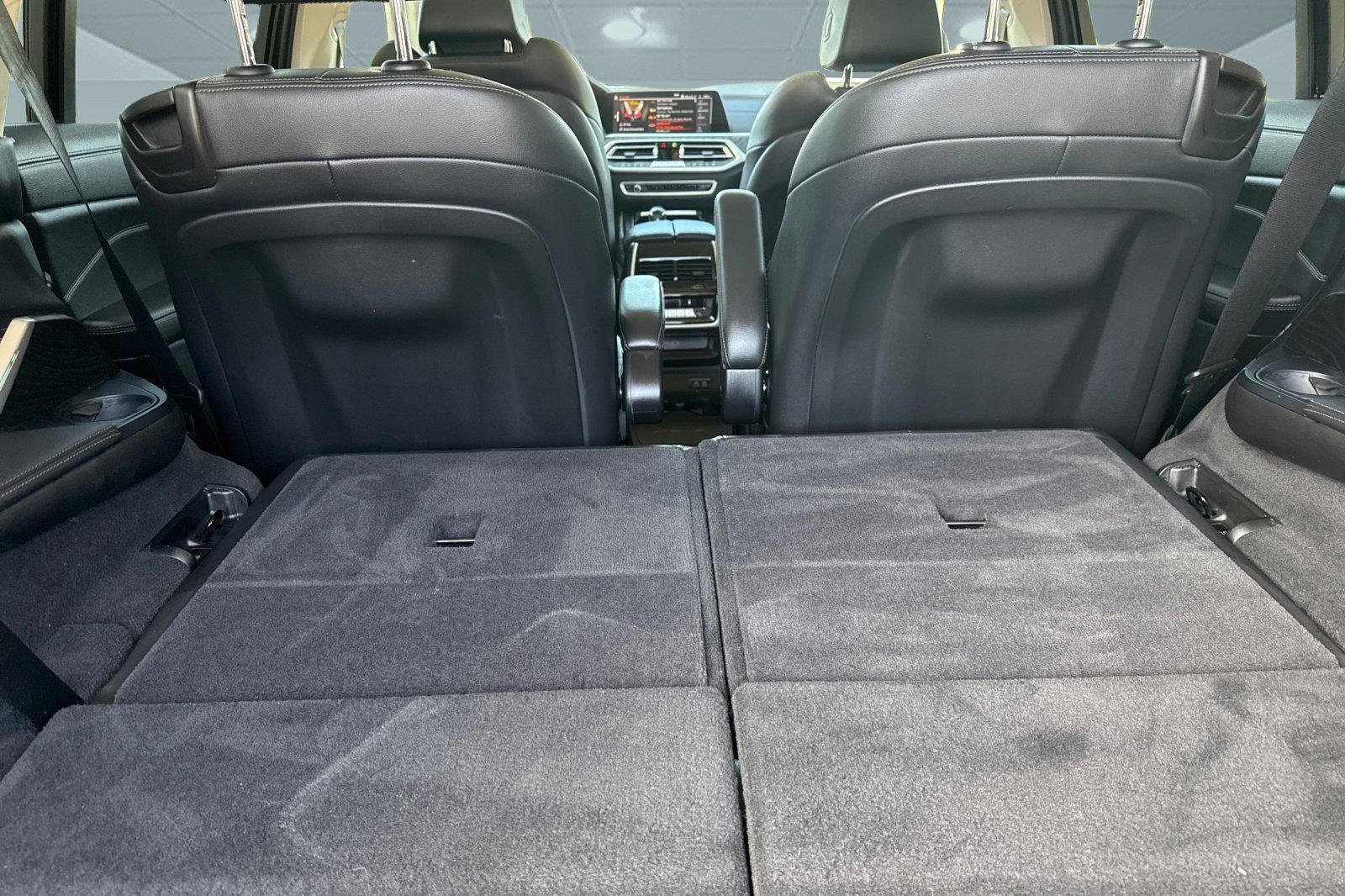 Used 2021 BMW X7 xDrive40i w/ Premium Package AWD/4WD image 33